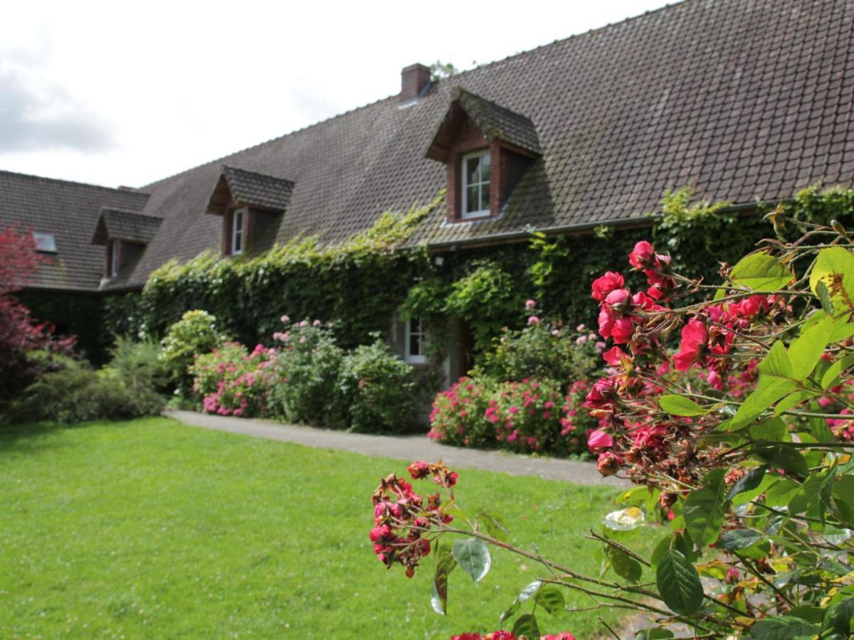 Chic Chalet In Quend Plage Les Pins With Barbecue Eksteriør billede